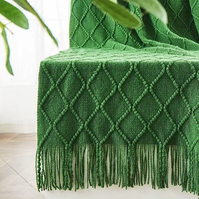 Jacquard Tassel Blanket